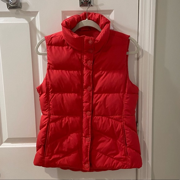 J. Crew Jackets & Blazers - J. Crew Pink Puffer Vest